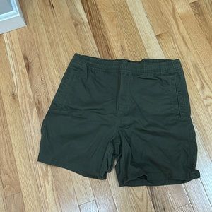 Men’s shorts  olive size medium